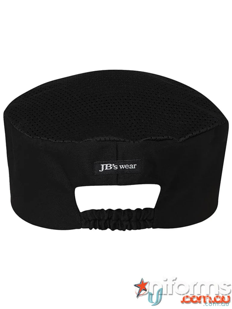 Black chef’s hat with mesh panel for comfortable fit in professional kitchen uniforms