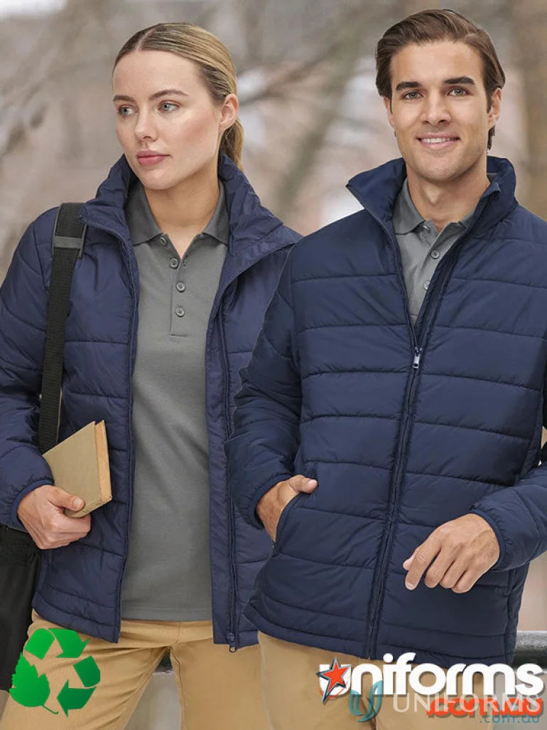 Navy puffer jackets from Winning Spirit 3D Cut with certified recycled PET for sustainable insulated puffer style