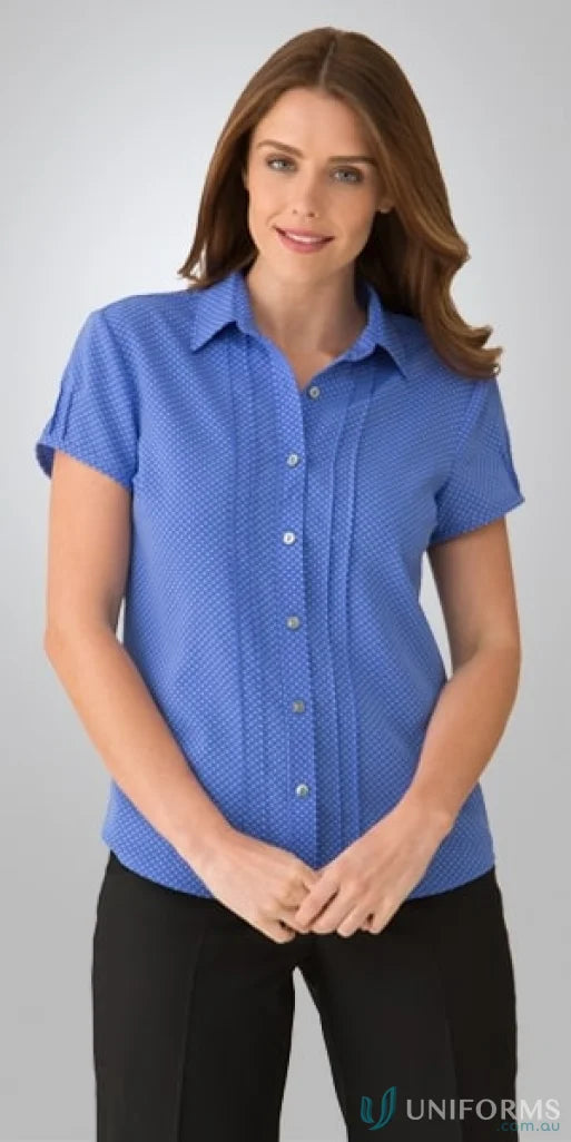 Woman in City Stretch Spot Ladies SS Shirt with cap sleeves and easy care fabric