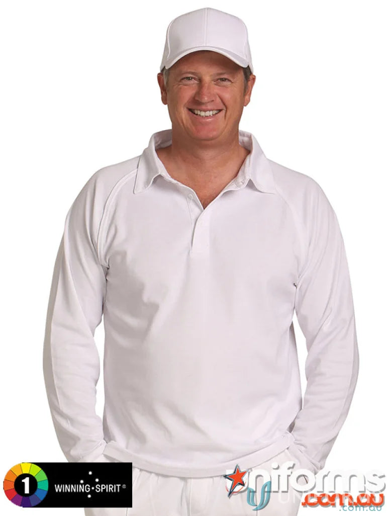 White long-sleeved PS29L Cricket Polo and cap from Winning Spirit Truedry with raglan sleeves
